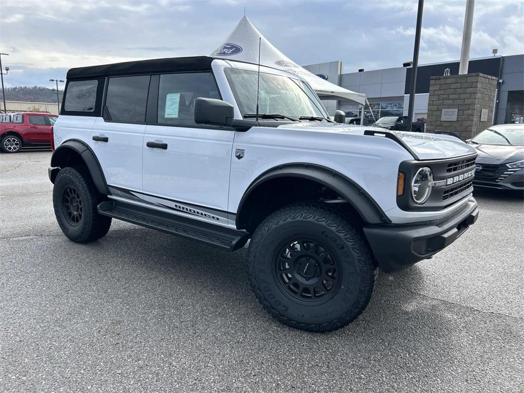 new 2025 Ford Bronco car, priced at $46,000
