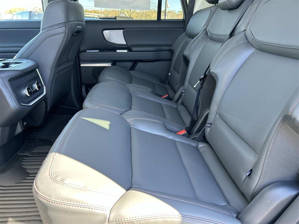 new 2025 Ford Expedition Max car, priced at $75,000