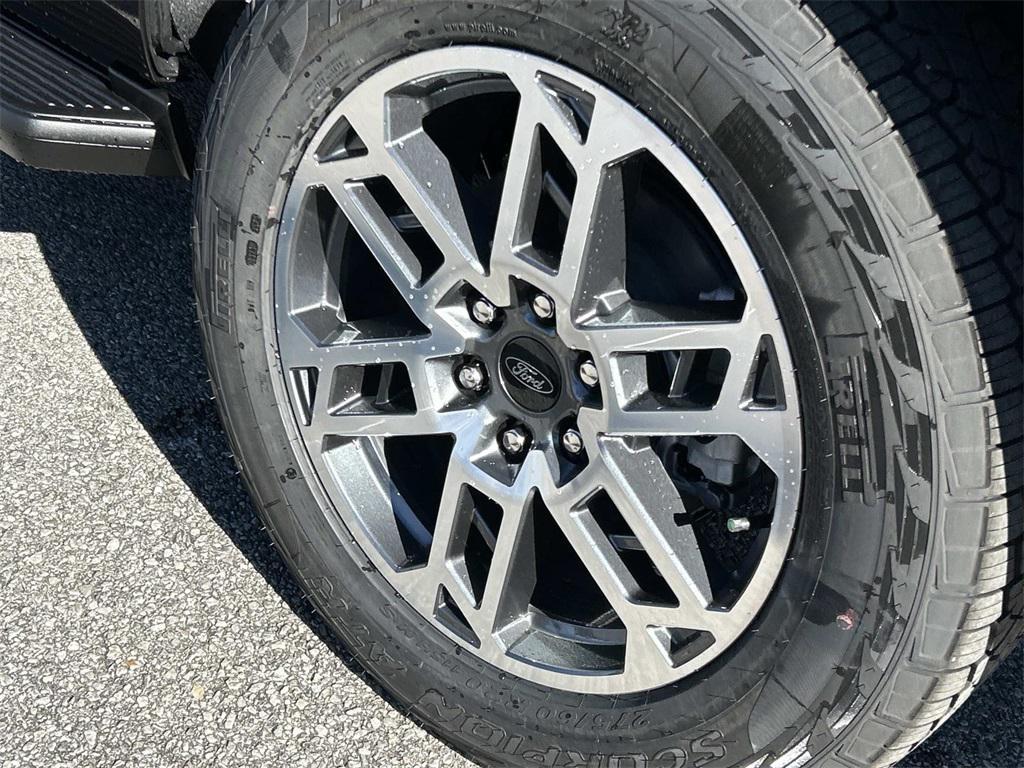 new 2025 Ford Expedition Max car, priced at $75,000