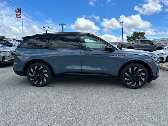 new 2025 Lincoln Nautilus car, priced at $61,228