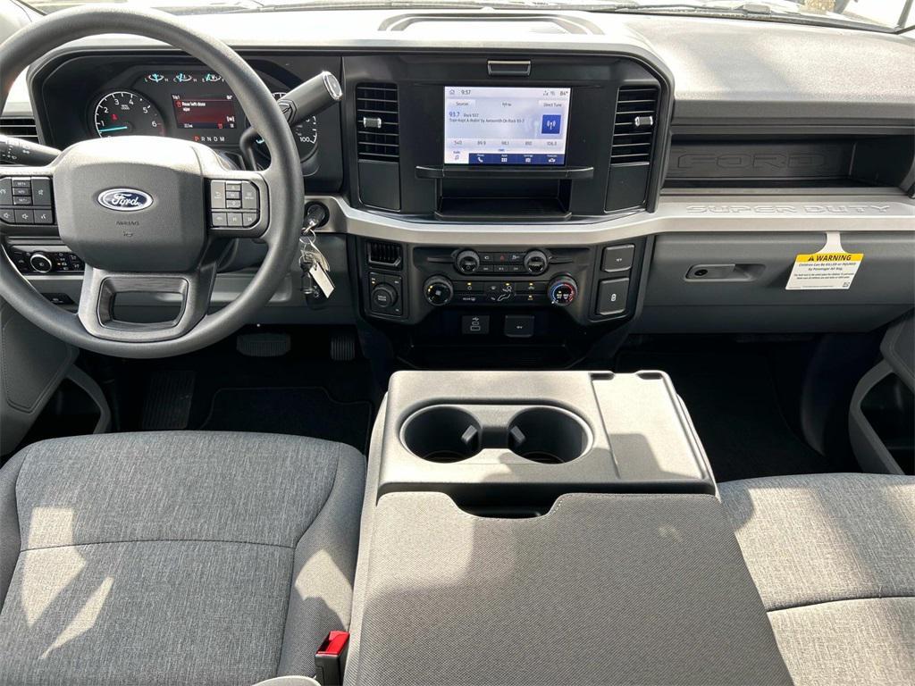 new 2025 Ford F-250 car, priced at $60,500
