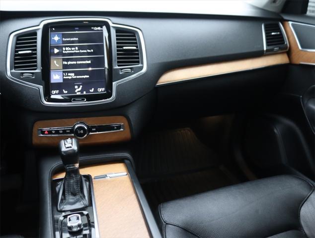 used 2021 Volvo XC90 car