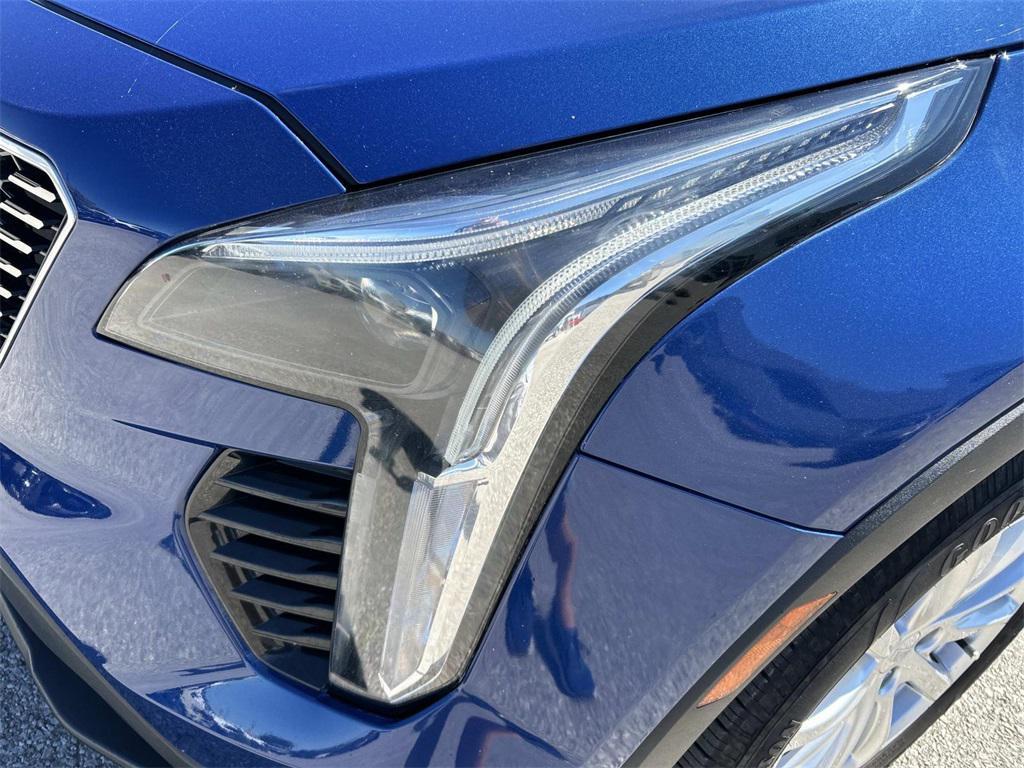 used 2022 Cadillac XT4 car, priced at $26,491