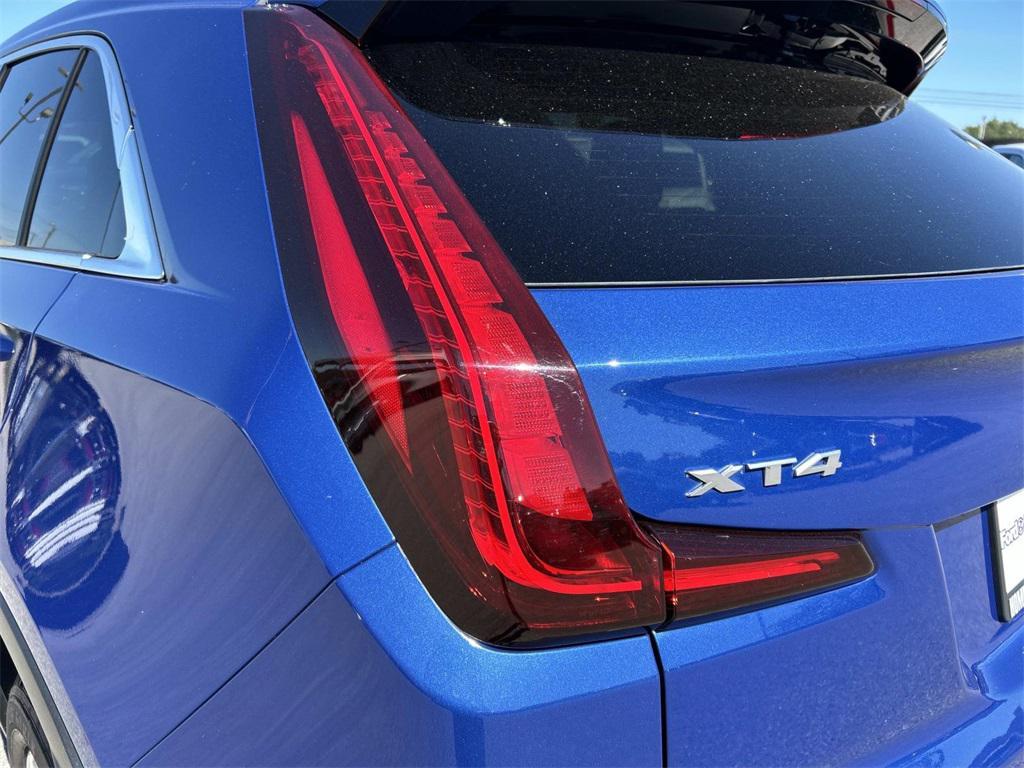 used 2022 Cadillac XT4 car, priced at $26,491
