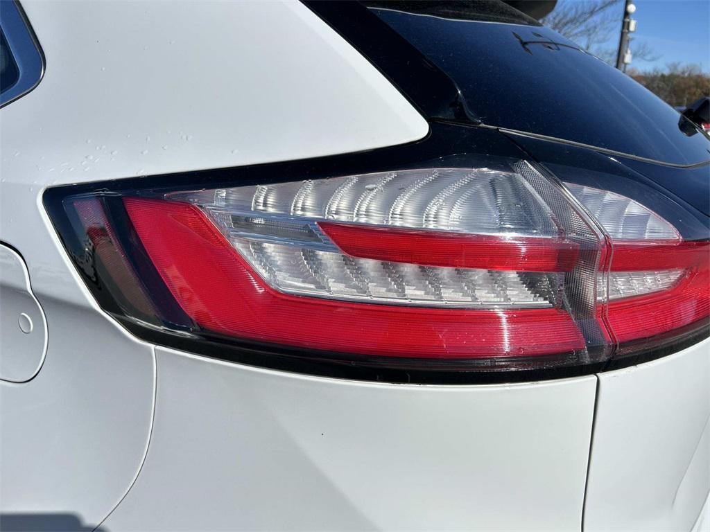 used 2023 Ford Edge car, priced at $24,999