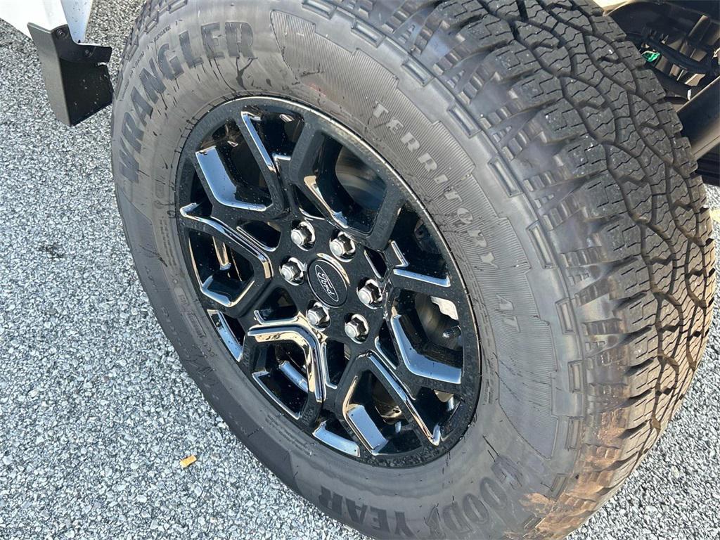 new 2025 Ford F-150 car, priced at $61,000
