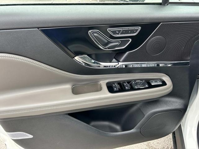 new 2025 Lincoln Corsair car, priced at $46,220