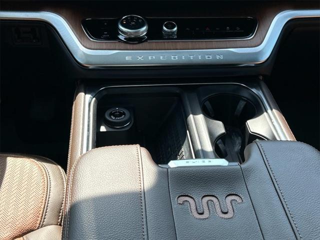 new 2025 Ford Expedition Max car, priced at $92,830