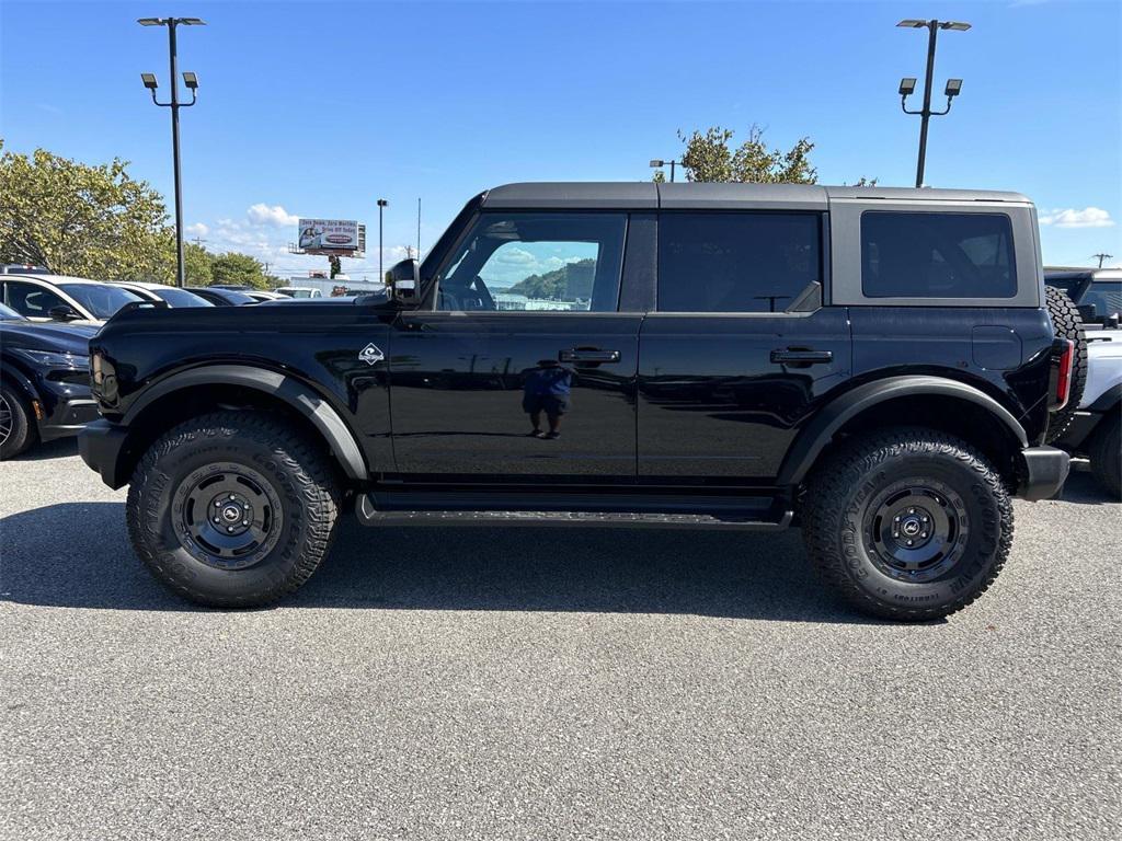 new 2025 Ford Bronco car, priced at $60,000