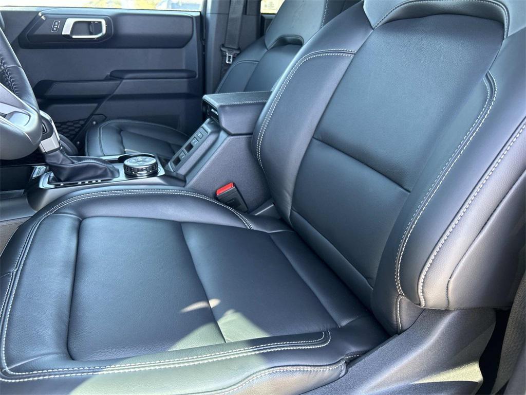 new 2025 Ford Bronco car, priced at $60,000