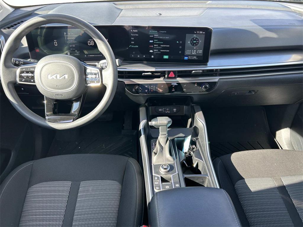 used 2025 Kia Sorento car, priced at $29,990