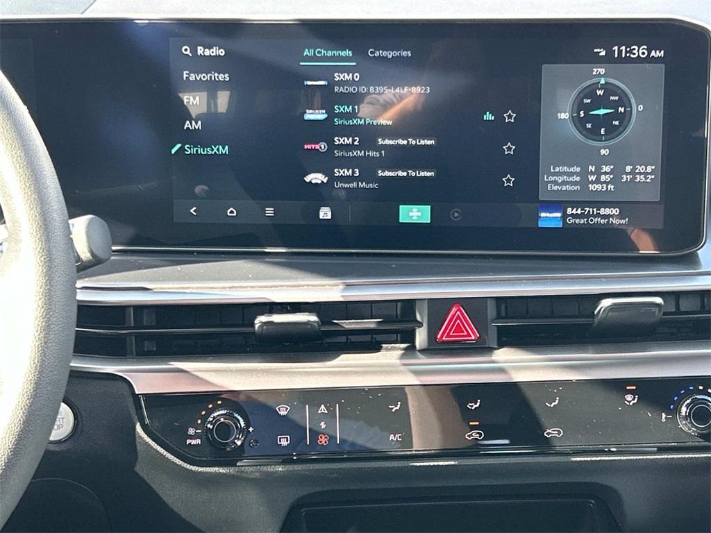 used 2025 Kia Sorento car, priced at $29,990