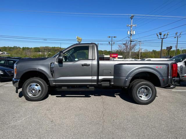 new 2025 Ford F-350 car, priced at $60,000