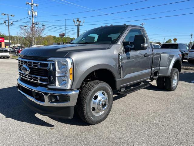 new 2025 Ford F-350 car, priced at $60,000