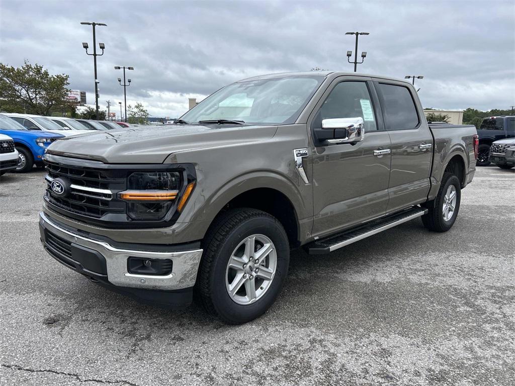 new 2025 Ford F-150 car, priced at $60,600