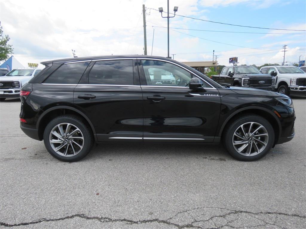 new 2025 Lincoln Corsair car, priced at $44,500