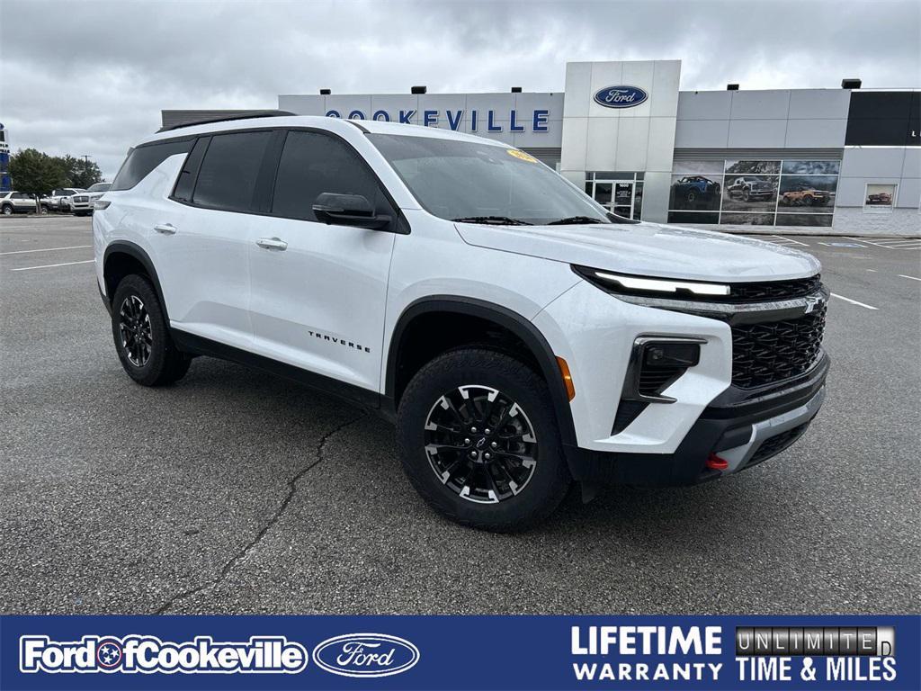 used 2024 Chevrolet Traverse car, priced at $43,994
