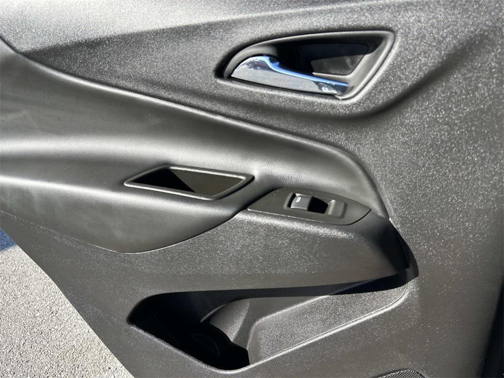 used 2022 Chevrolet Equinox car, priced at $20,981