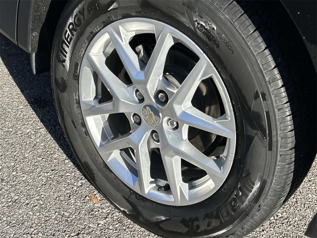 used 2022 Chevrolet Equinox car, priced at $20,981