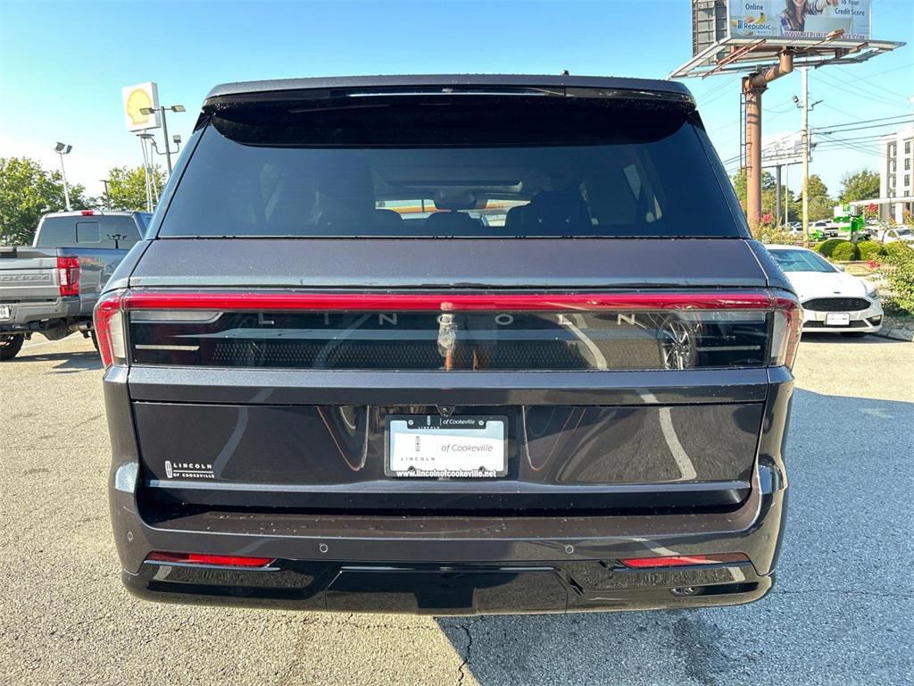 new 2025 Lincoln Navigator car, priced at $104,000