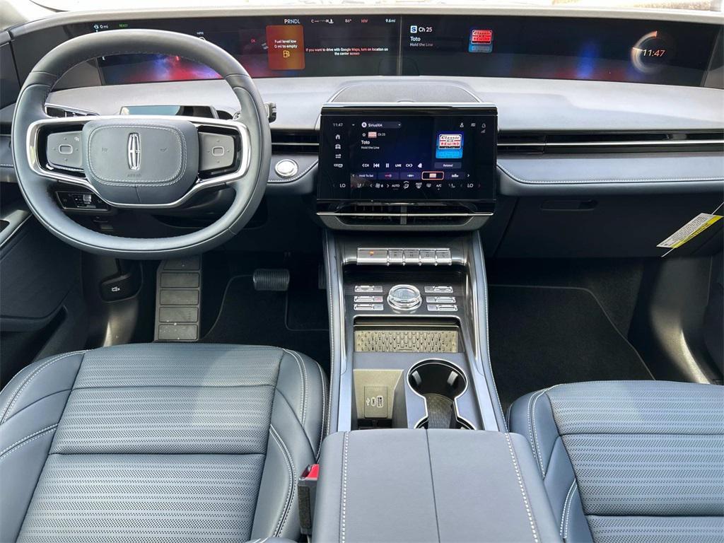 new 2025 Lincoln Nautilus car, priced at $65,128