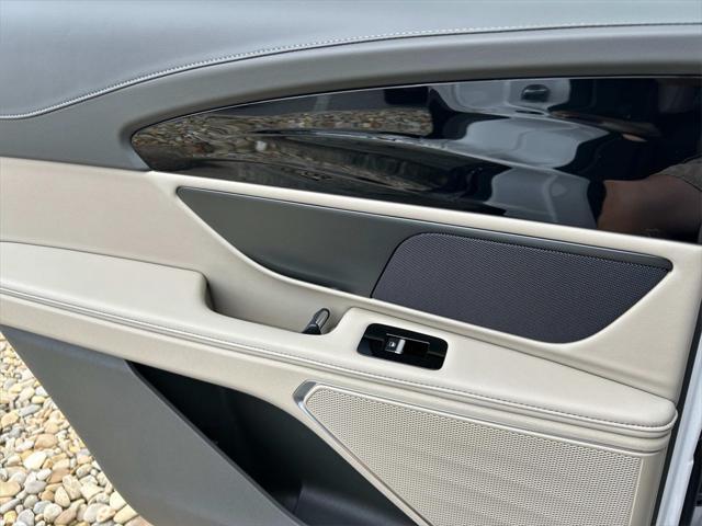 new 2025 Lincoln Nautilus car, priced at $54,485