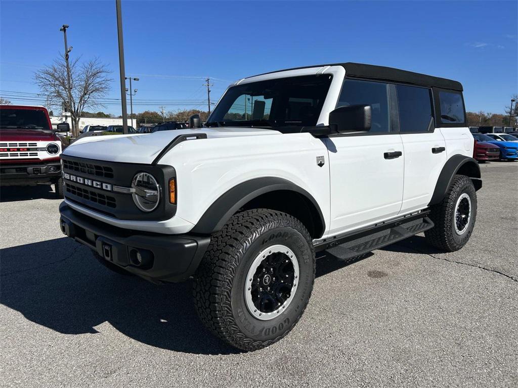 new 2025 Ford Bronco car, priced at $55,200