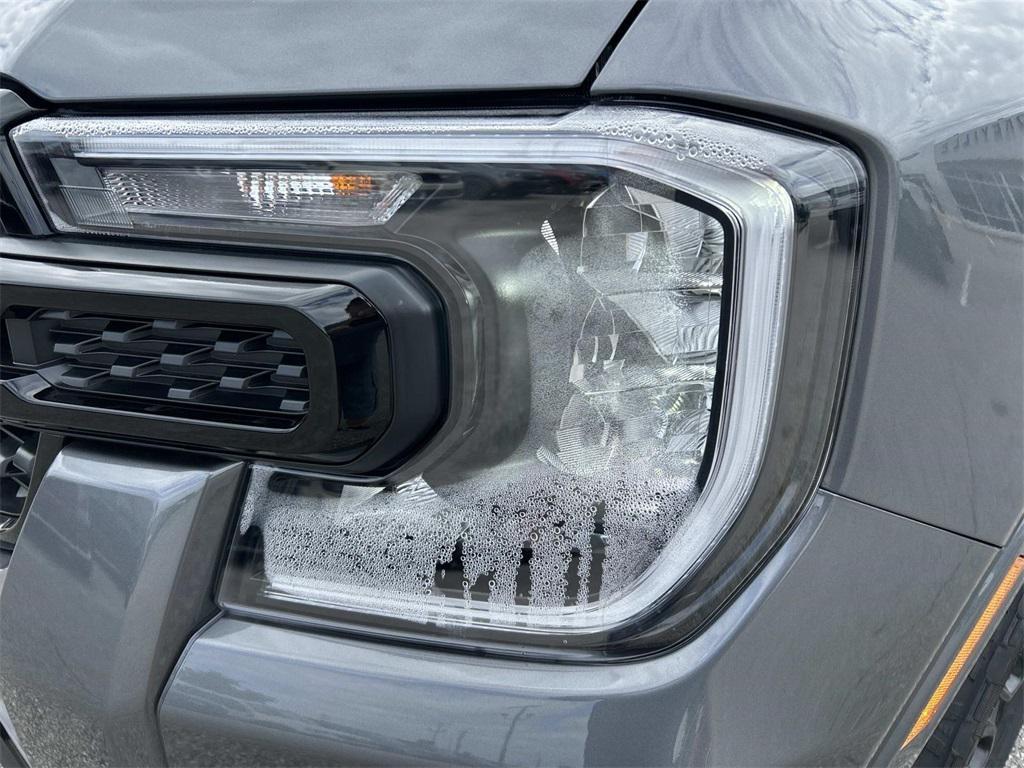 new 2025 Ford Ranger car, priced at $46,395