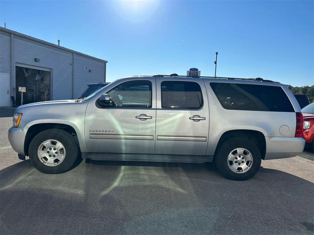 used 2013 Chevrolet Suburban car, priced at $10,981