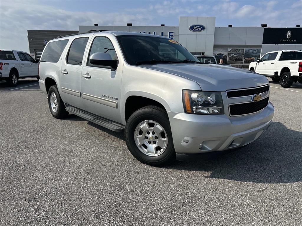 used 2013 Chevrolet Suburban car, priced at $10,981