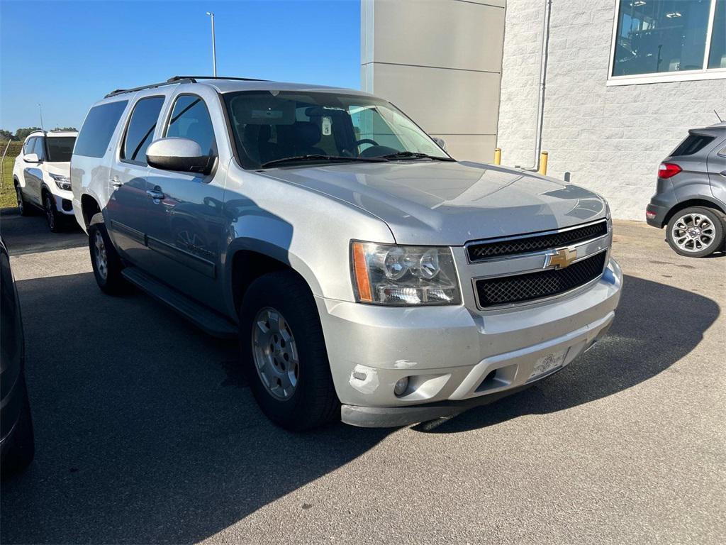 used 2013 Chevrolet Suburban car, priced at $10,981