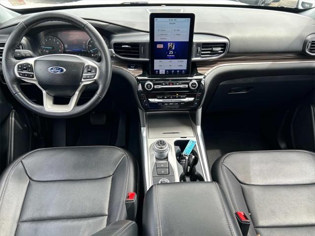 used 2023 Ford Explorer car, priced at $39,998