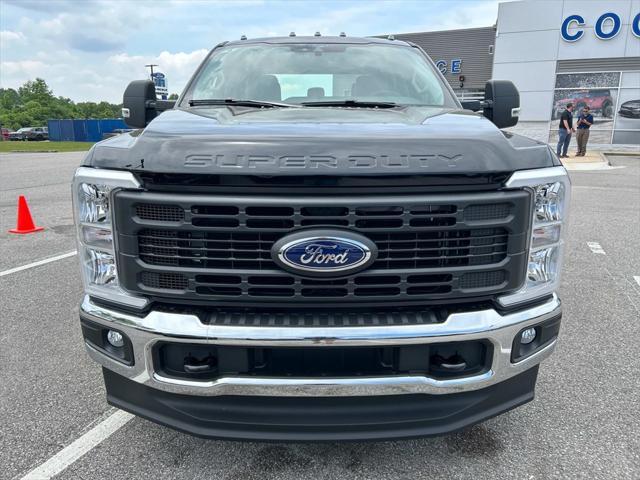 new 2025 Ford F-250 car, priced at $64,500