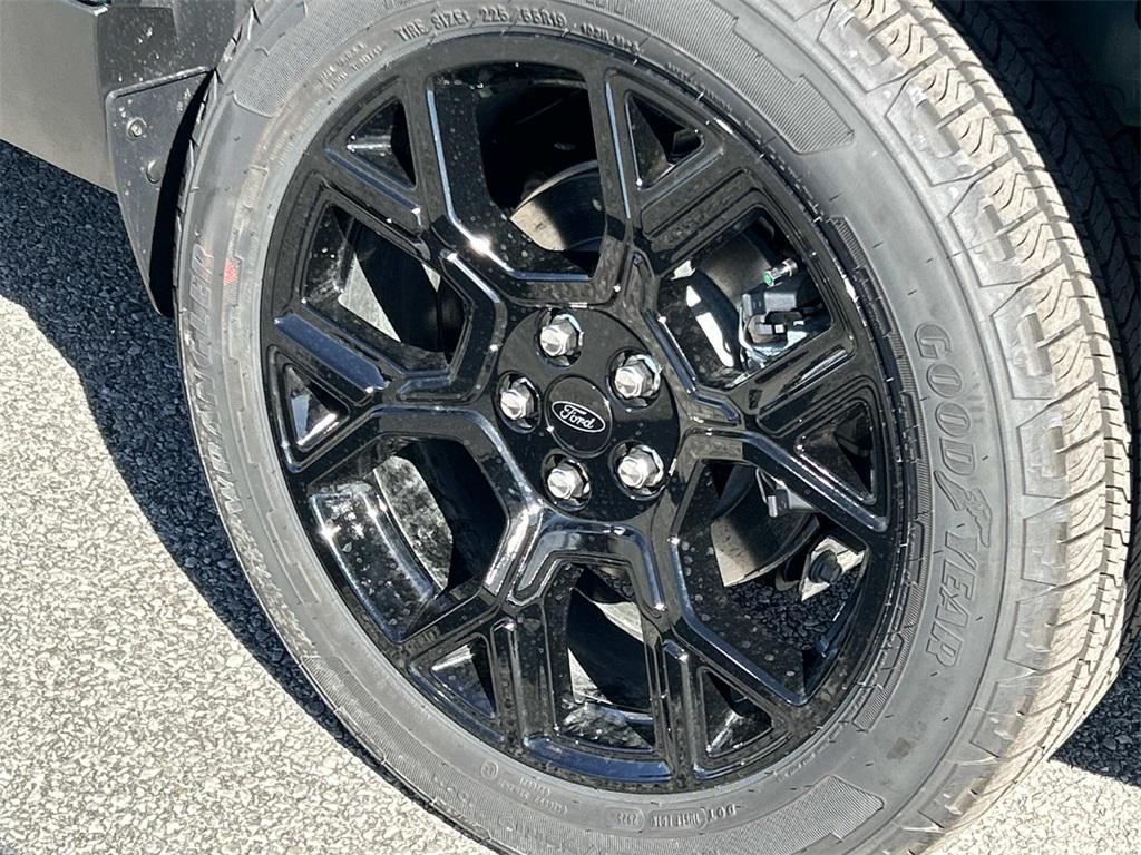 new 2025 Ford Maverick car, priced at $36,000