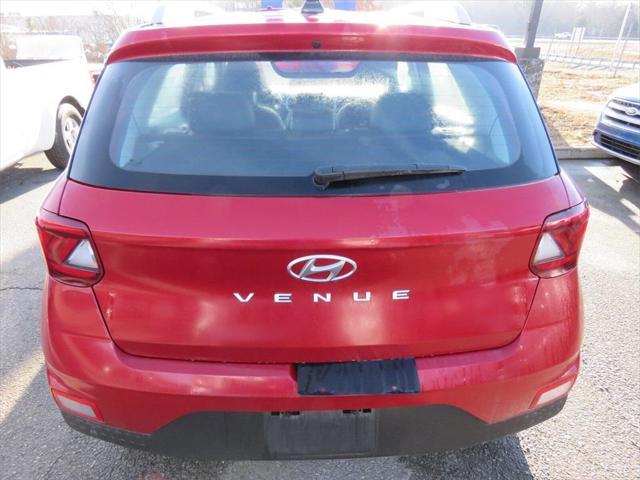 used 2022 Hyundai Venue car, priced at $18,990