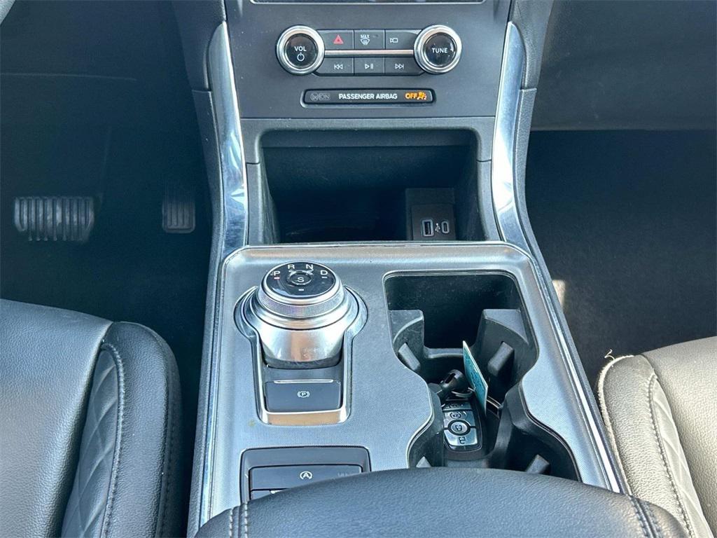 used 2024 Ford Edge car, priced at $33,990