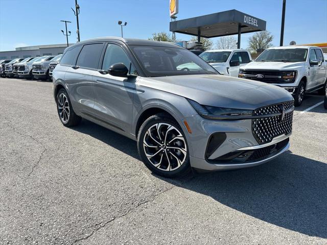 new 2025 Lincoln Nautilus car, priced at $68,910