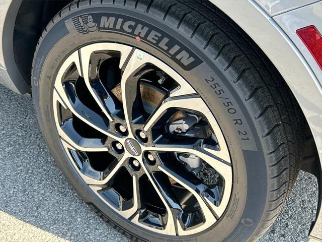 new 2025 Lincoln Nautilus car, priced at $68,910