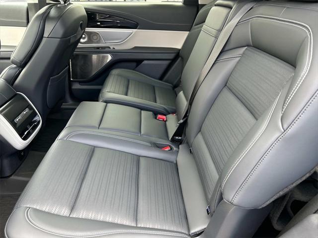 new 2025 Lincoln Nautilus car, priced at $67,000