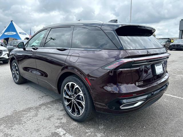 new 2025 Lincoln Nautilus car, priced at $67,000