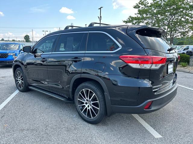 used 2018 Toyota Highlander car, priced at $24,981