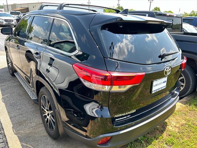 used 2018 Toyota Highlander car, priced at $24,981