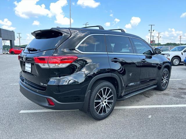 used 2018 Toyota Highlander car, priced at $24,981