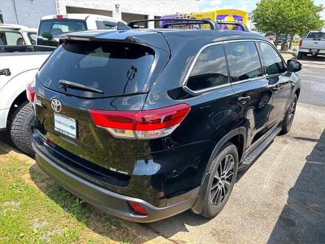 used 2018 Toyota Highlander car, priced at $24,981