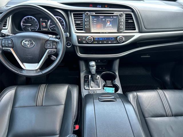 used 2018 Toyota Highlander car, priced at $24,981