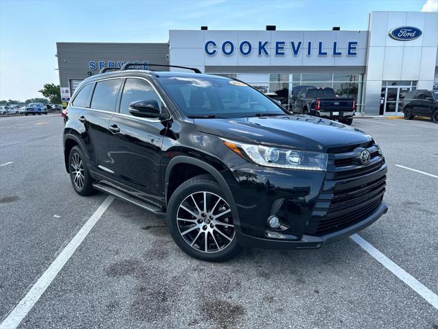 used 2018 Toyota Highlander car, priced at $24,981