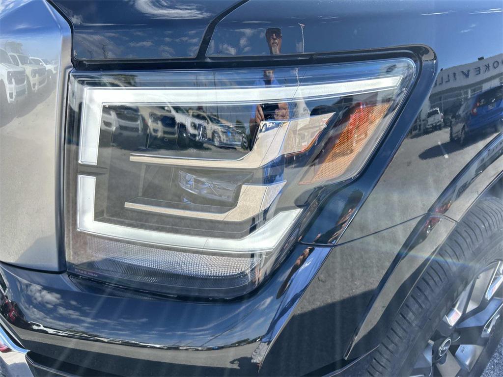 used 2024 Nissan Titan car, priced at $52,994