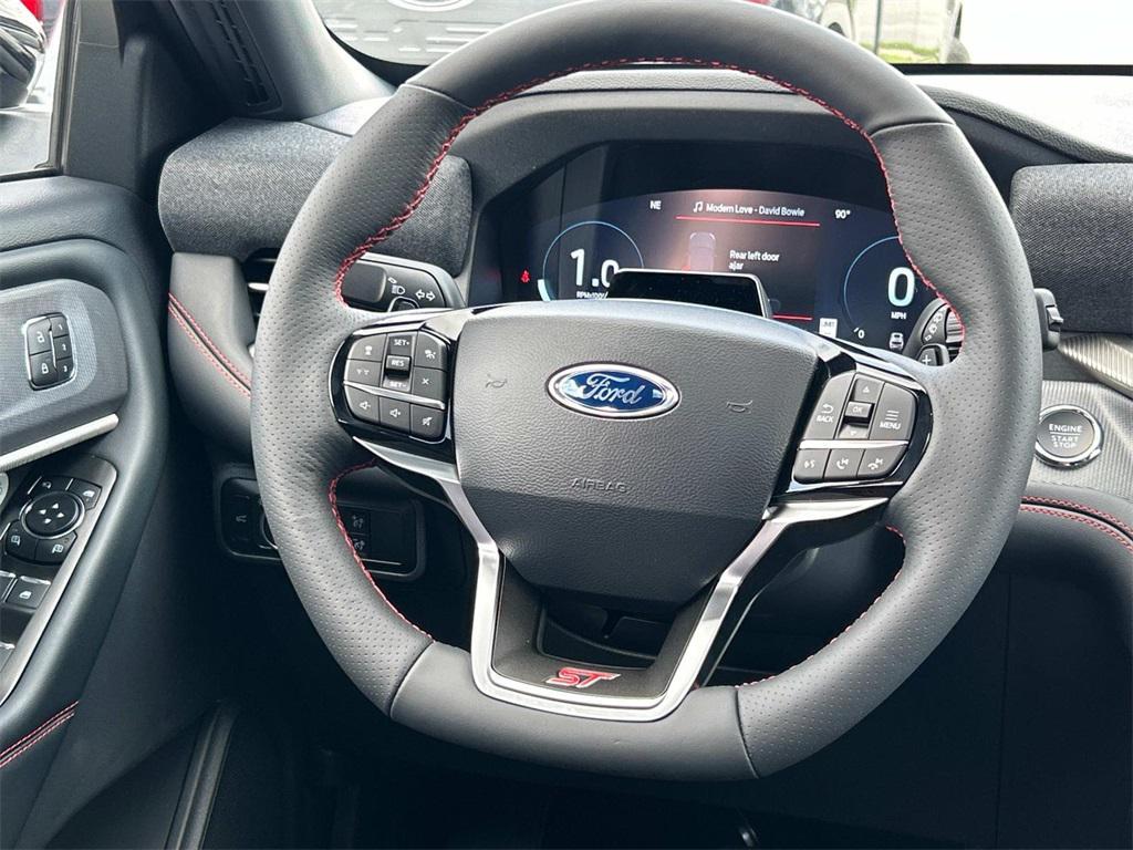 new 2025 Ford Explorer car, priced at $58,500