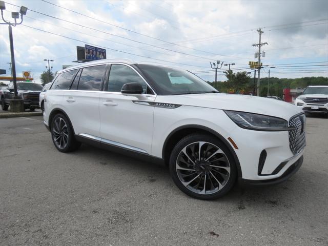 new 2025 Lincoln Aviator car, priced at $81,610