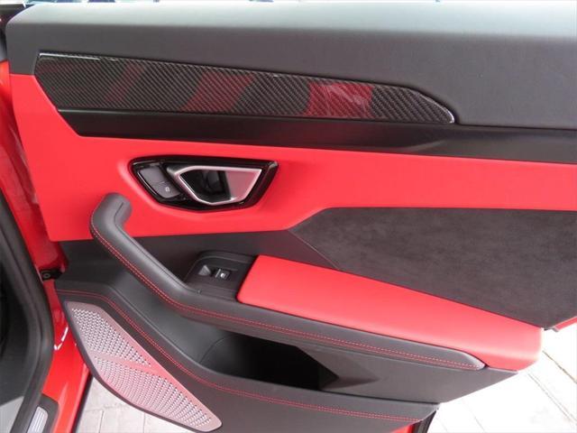 used 2022 Lamborghini Urus car, priced at $235,990